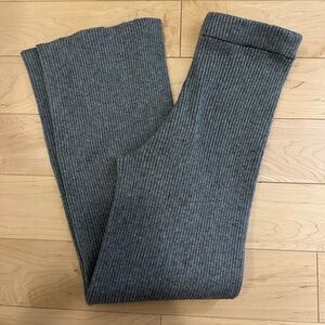 Thick Ribbed Knit Grey Pants